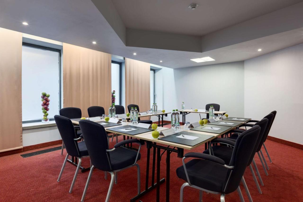 Nh Gent Sint Pieters Otel Dış mekan fotoğraf